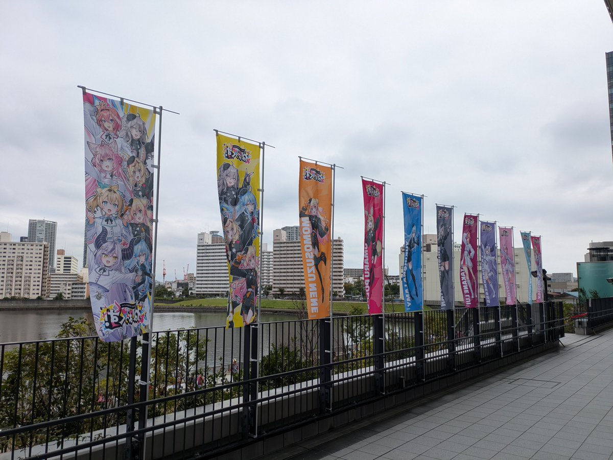 SAIKUworld's tweet photo. ねぽっくすはちゃんと現地行かせていただきました
1日目アリーナで近い距離で観れてよかった！ https://t.co/9PyAh01gik