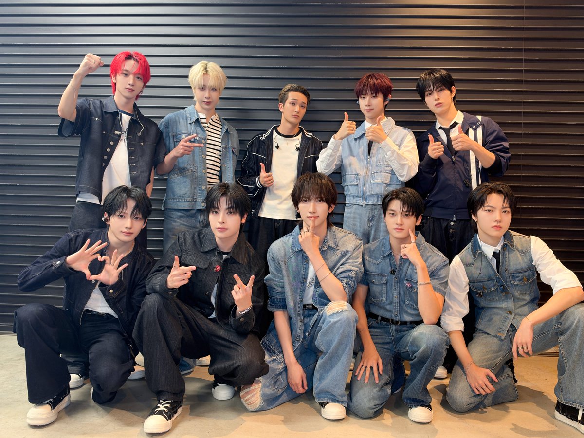 xikers_jp's tweet photo. [👀] 261004 #road𝓨map 

xikers <2nd FANMEETING : road𝓨map to univer𝓍ity> IN JAPAN 大阪公演 

#Hi_kers👋 #xikers #싸이커스 #サイカース
#to_univer𝓍ity https://t.co/h8Yiz6QBwD