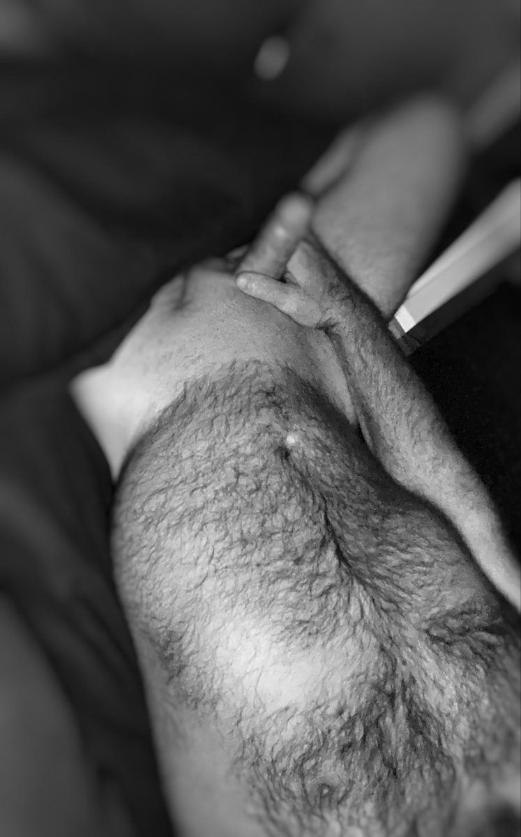 ItsJustMikey77's tweet photo. #SinfulSunday are you feeling sinful? https://t.co/Bf1oJ7Bmv1