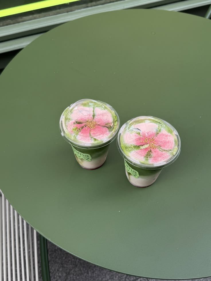 prtygal777's tweet photo. Cherry Blossom matcha https://t.co/pcAv8zSnNu
