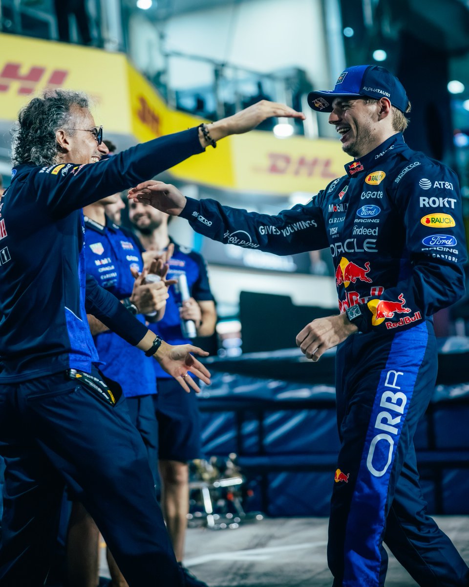 F1's tweet photo. The Dutch Lion roars again 🦁

#F1 #BahrainGP @redbullracing https://t.co/wnd3ls5lGQ