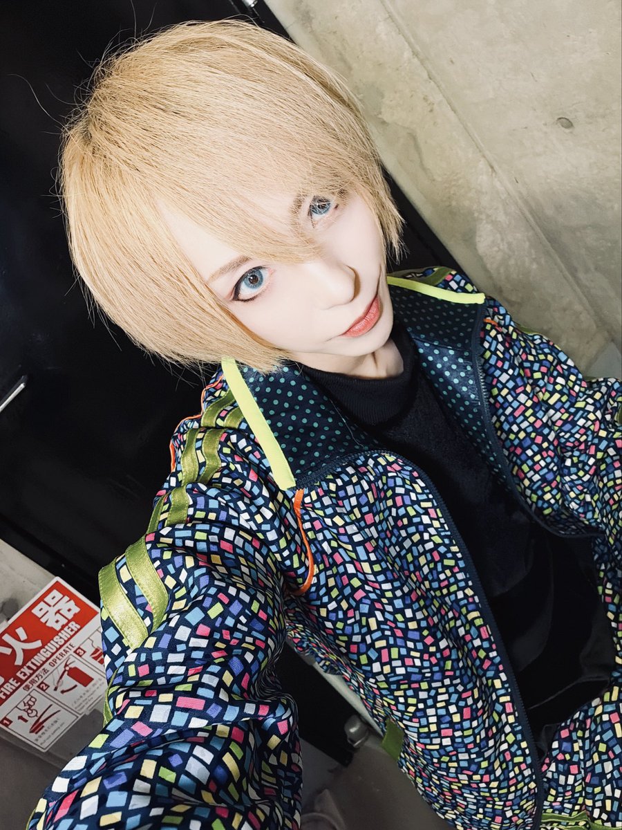 acme_chisa's tweet photo. 名古屋うるうるしてるファンの姿みたらグッと来ちゃってもらい泣き堪えるの大変でした🥹 https://t.co/OMU9VHZ0d4