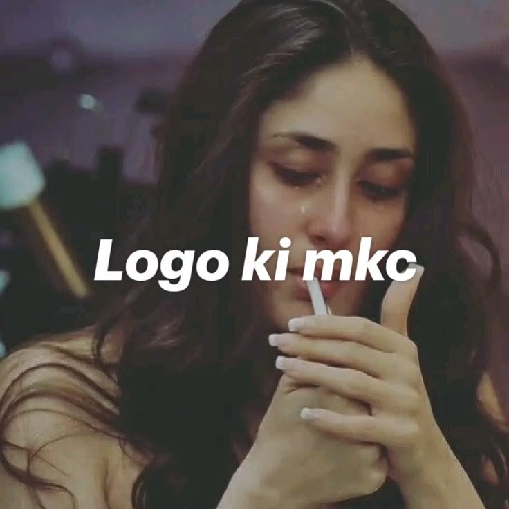 Fem_Lunaa's tweet photo. Thu ladki ke kapade pahentha hai log kya sochenge re  ! https://t.co/vxVz73Odty