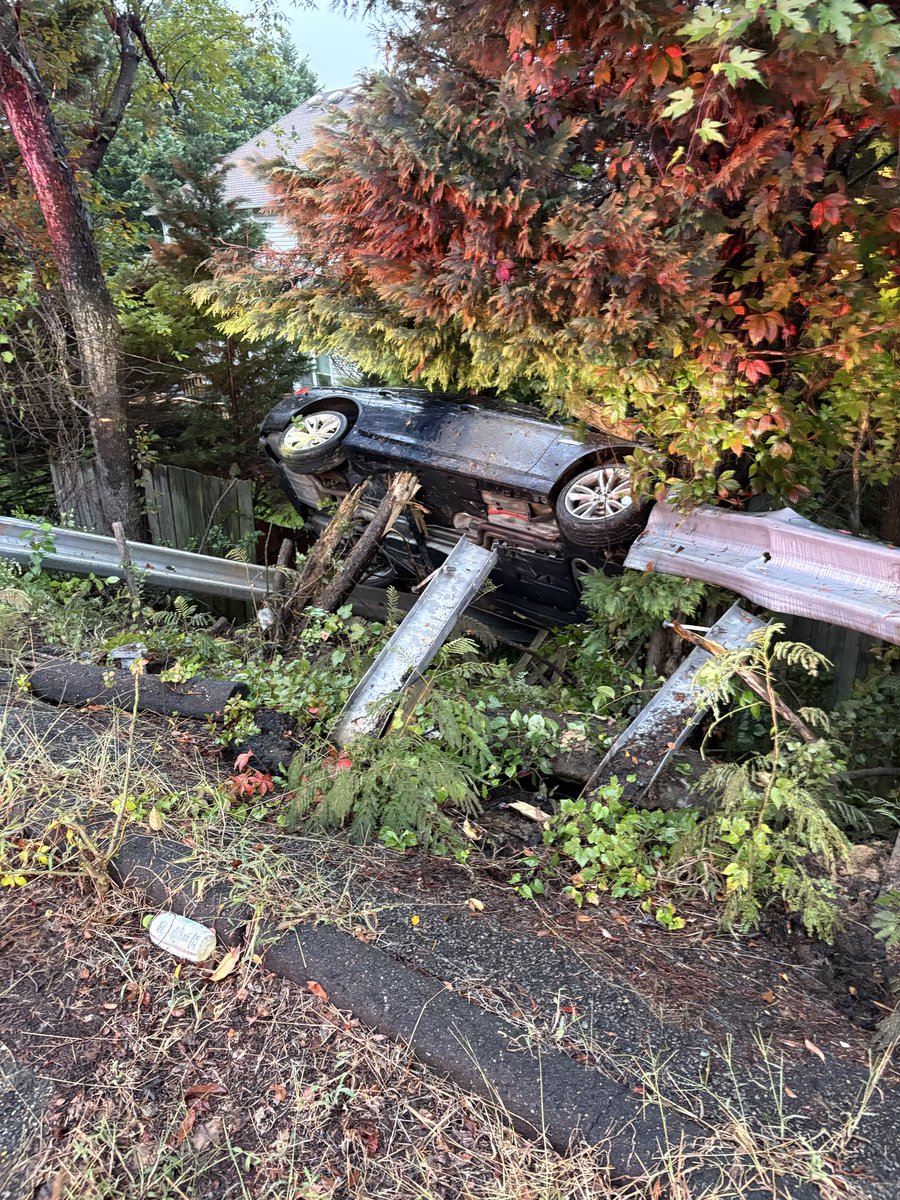 FairfaxCountyPD's tweet photo. Road Closure: Northbound ramp of Fairfax County Parkway to Pohick Road is closed due to a single-vehicle crash into a power pole. Officers determined a 13-year-old was driving the vehicle with another 13-year-old passenger. (1/2) https://t.co/gZBCSZ8uS6