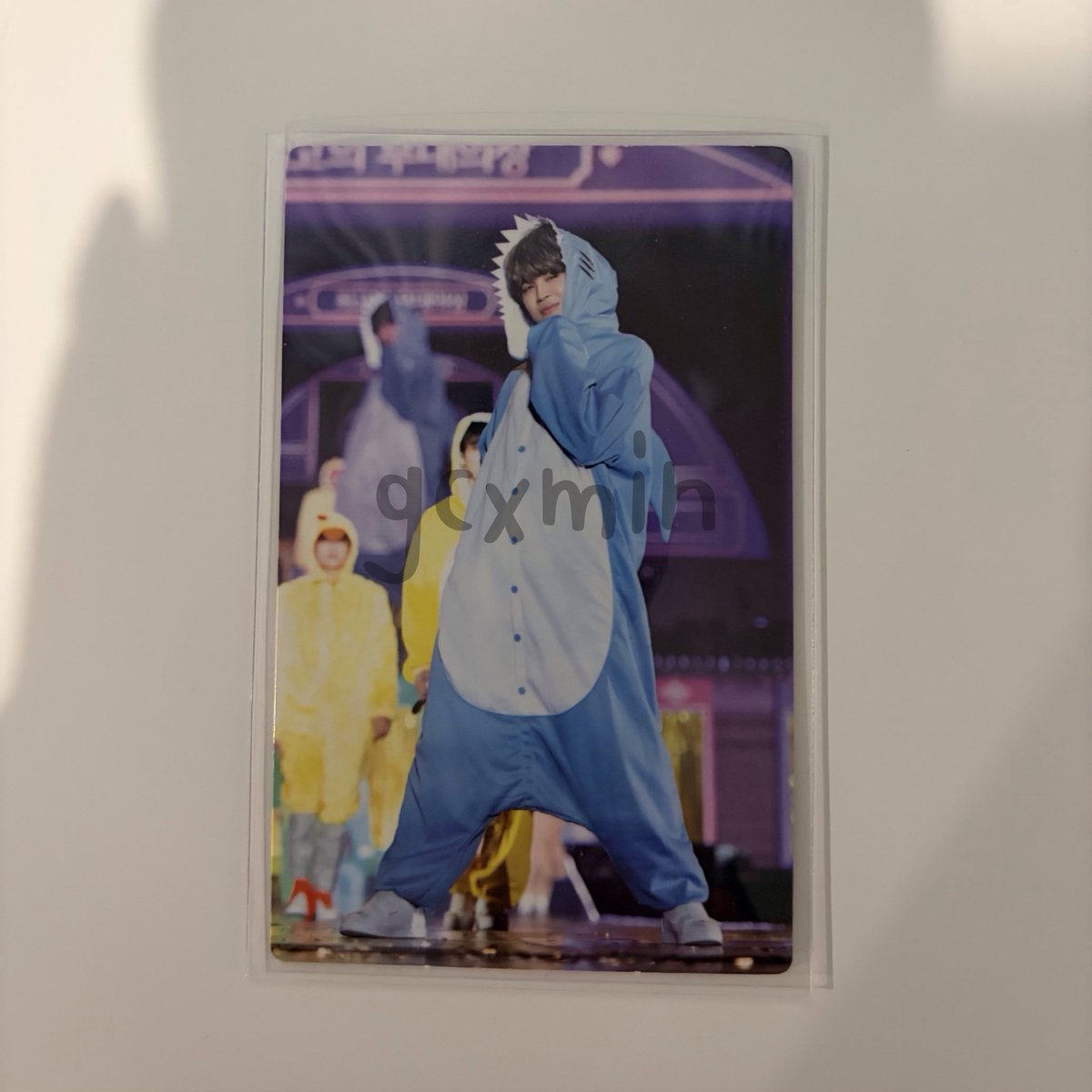 gcxmin's tweet photo. พร้อมส่ง | wts

การ์ด จีมิน 4th muster happy ever after
มีรอยขนแมว

🫧 950฿ รวมส่ง ems 🫧

🛒 สนใจ dm มาได้เลยนะคะ

#ตลาดนัดบังทัน #ตลาดรถไฟบังทัน #ตลาดนัดรถไฟบังทัน #ตลาดนัดbts jimin jm https://t.co/qzfz5LaYtC
