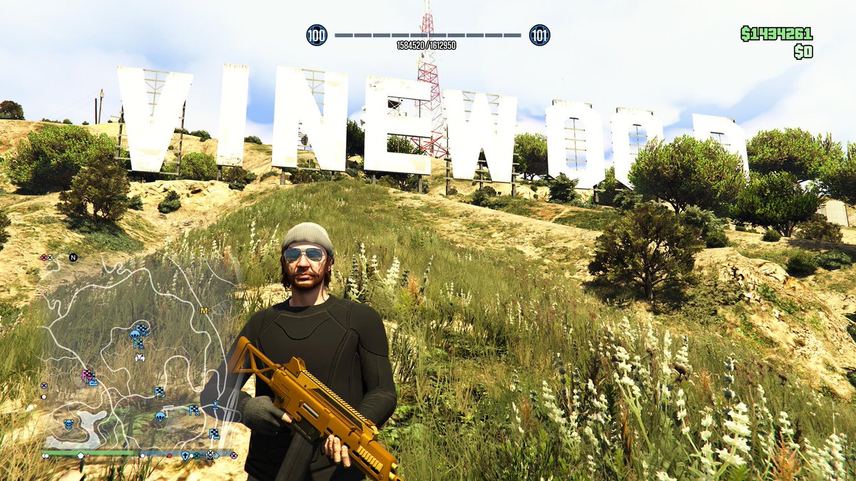 Andy_Davey's tweet photo. The online grind is over, I’ve finally hit level 100 in GTA V 😭😭

#TrophyHunters 
#GTAV https://t.co/0sSMTatEsG