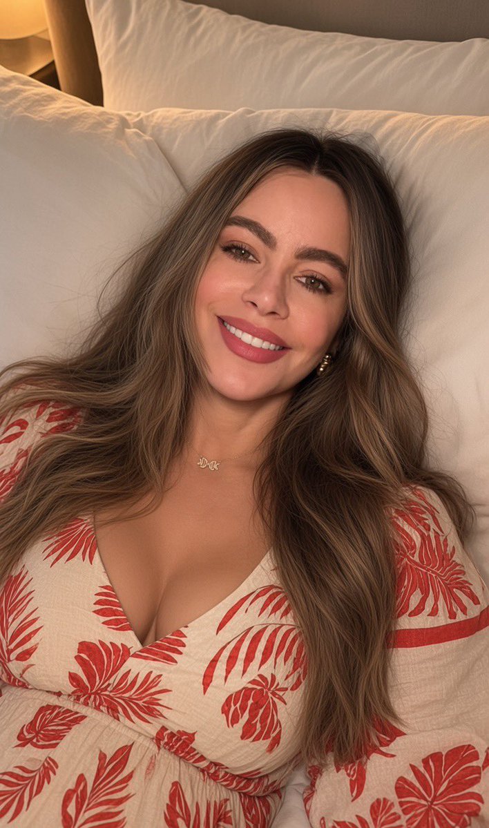 sofiaverga6gfp's tweet photo. Good morning 🌞 my lovely fans hope you have a great day today love you all ❤️💙#usa #CaliforniaHot #AGT https://t.co/RqBu5MCUeE