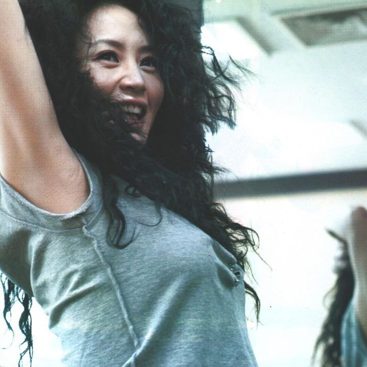 Saddria1997's tweet photo. Lowkey want Hye soo to play a Psycho-killer no one suspects cause she's pretty and kind😜 https://t.co/vtxFiuRB1e