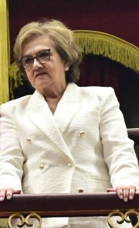 ferreras2018's tweet photo. Como mañana Pedro Sánchez diga lo de “he decidido seguir”, me cagaré en esta ⬇️ https://t.co/s4Dorpc3dk