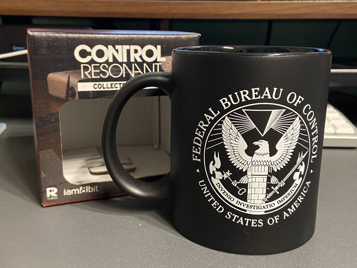 Ry0u_Ry0u's tweet photo. iam8bitのCONTROLグッズも届いた
マグカップがマットな質感でかっこいい
これで連邦操作局の一員だ!🔻
#CONTROLResonant #iam8bit https://t.co/zmCgwNVFCm