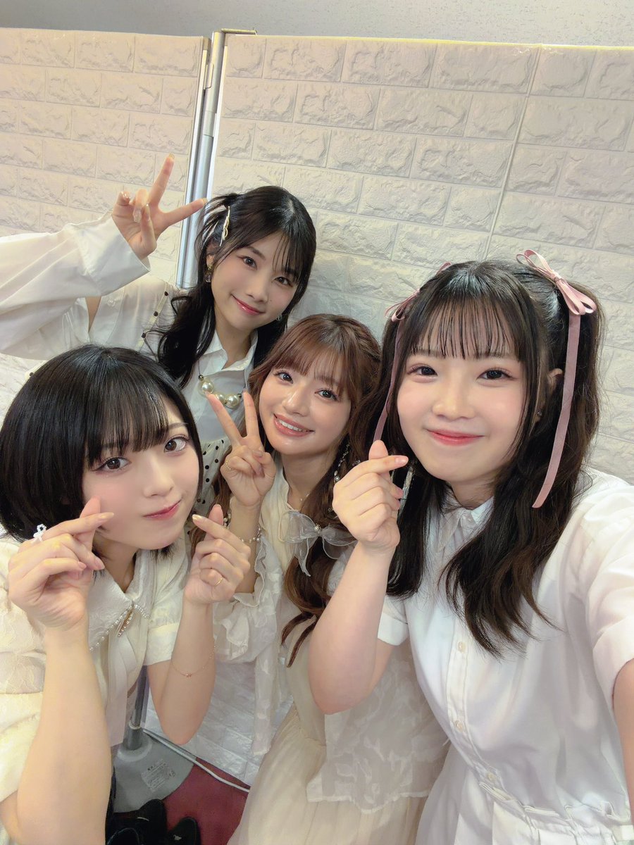 Matsuda_Ayane7's tweet photo. #もえむぎあーや 『うどんの部』ありがとうございたした‼️
なこちゃんに「ねえさん」と呼んでいただいたとき、心臓が跳ね上がりました🥹♡
姉御として覚醒できたのではないでしょうか(￣^￣)ゞ

カレーうどんも美味しすぎて幸せ…( ; ; )
なこちゃん！ぜひ2030年の世界でもお待ちしています🙇🏻‍♀️✨ https://t.co/Utj9dKQvjo
