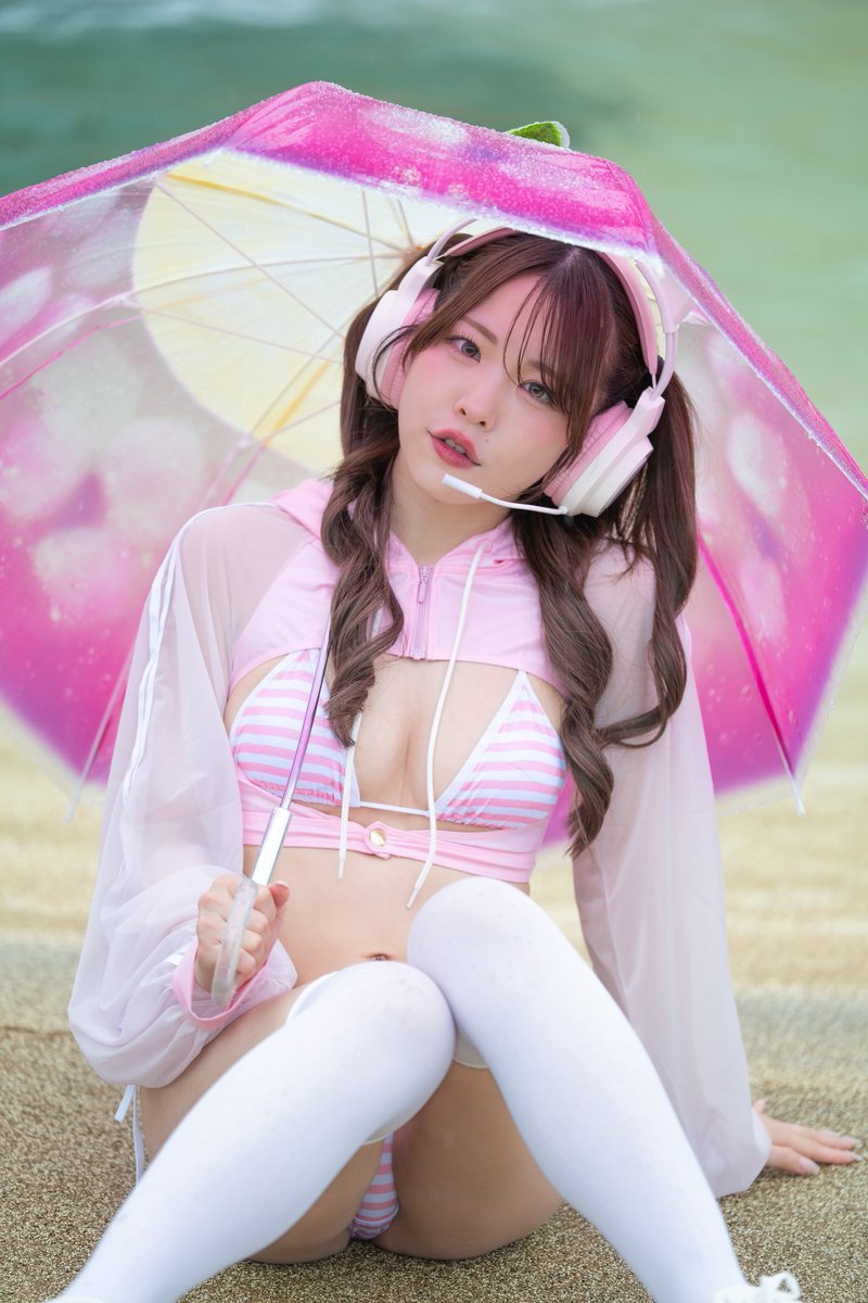 baru919's tweet photo. 2026.9.29
近代麻雀水着祭2026  2部

ぷにちゃん(@puni_burlesque )

#近代麻雀水着祭2026
#いかなきゃキンマー https://t.co/ztQKDIb8Yk
