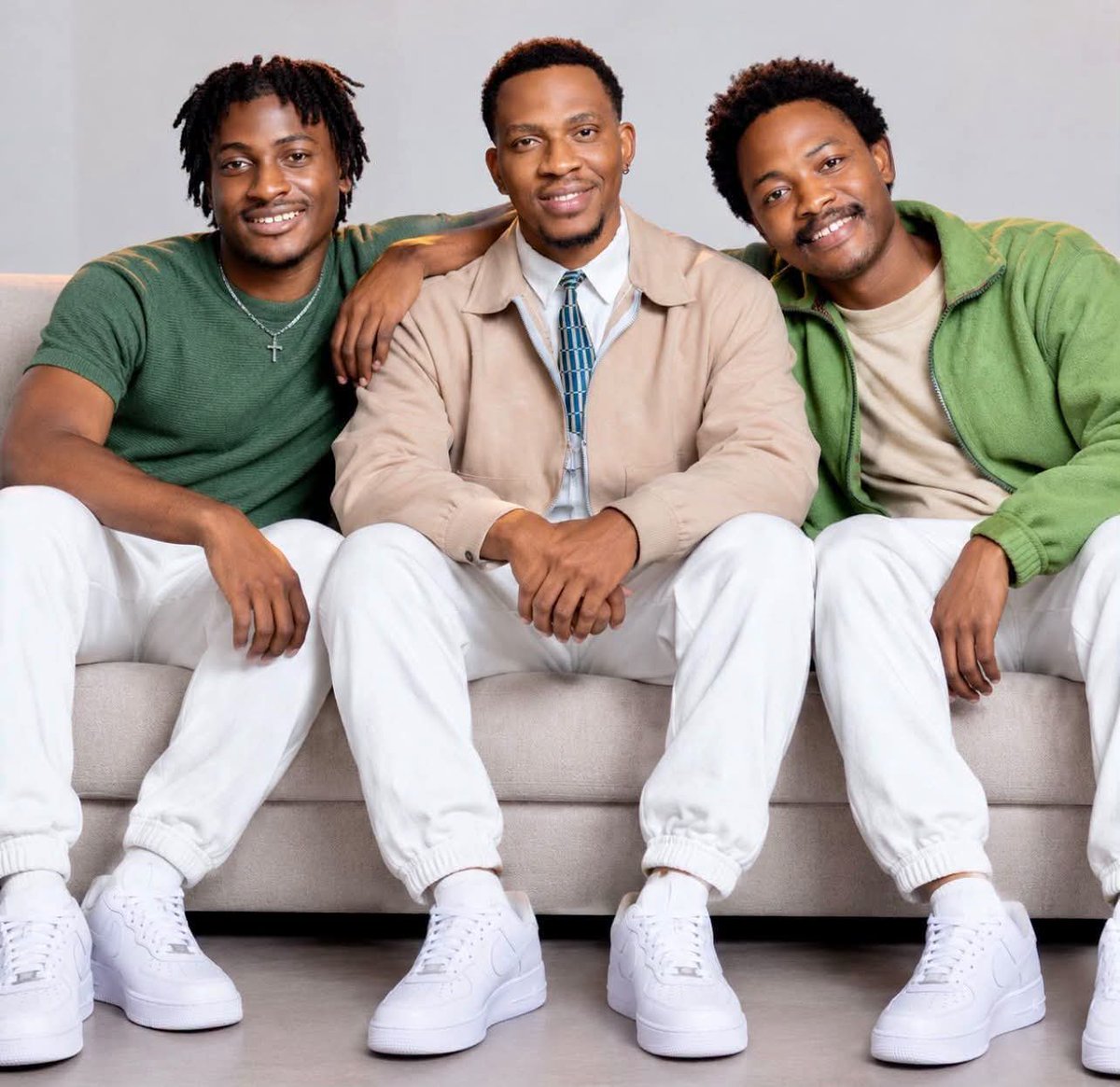oyshan2's tweet photo. As we end the season today may post show be very kind and productive to these 3 men @Barry_yornwin @keivo_oi and @AikouAjanaku thanku for endless memories and for giving us the best bromace this season i love you all and i wish u the best.#bbnaijas11. #Barry.#keivo. #Aikou. #Bak. https://t.co/eKP7zaVo1e