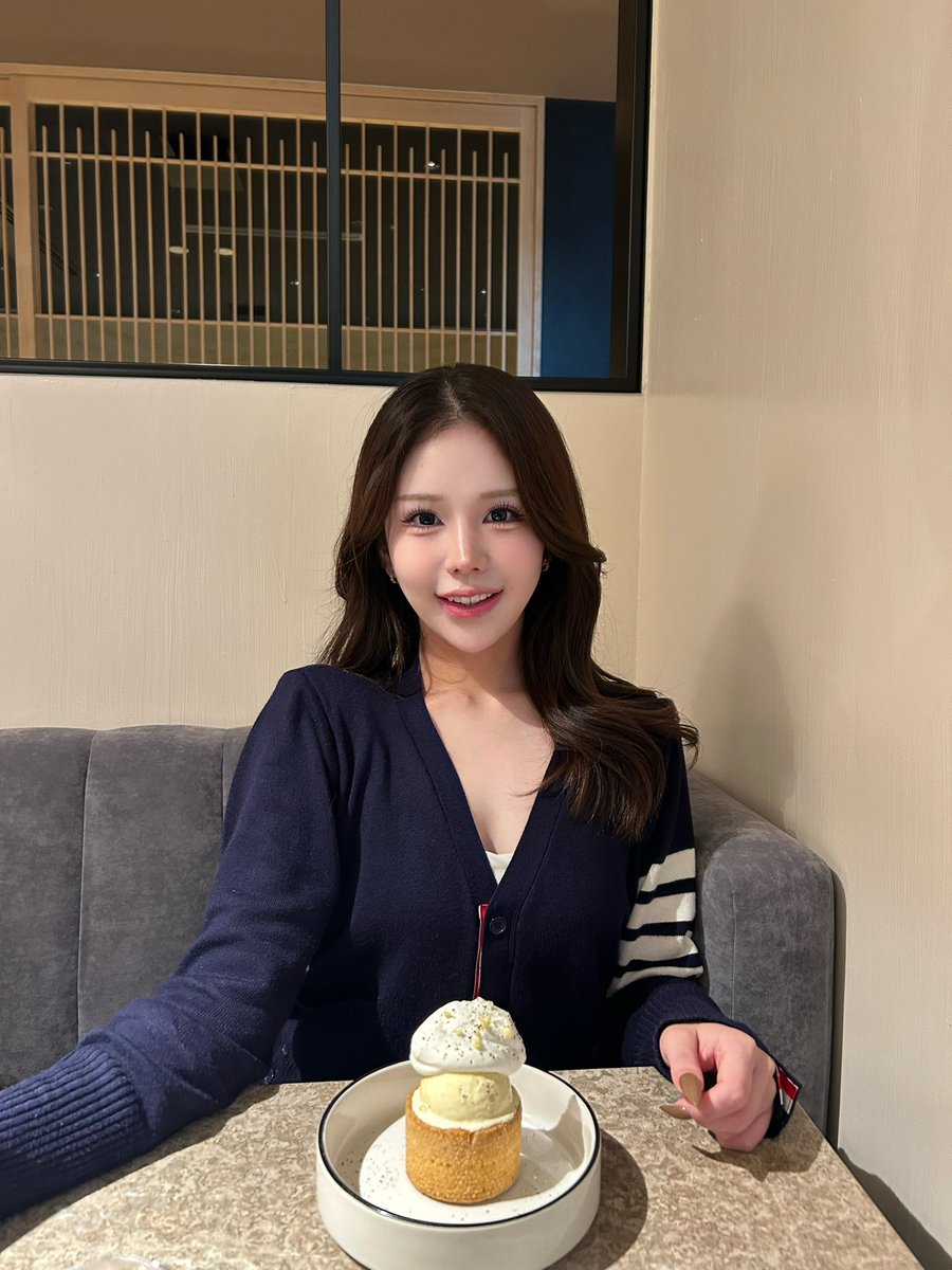 bakusuichann's tweet photo. 絶対に努力もしてるし
ブサイク
って言ってきた人たち
見返す為に頑張った https://t.co/5sQn98VfXI