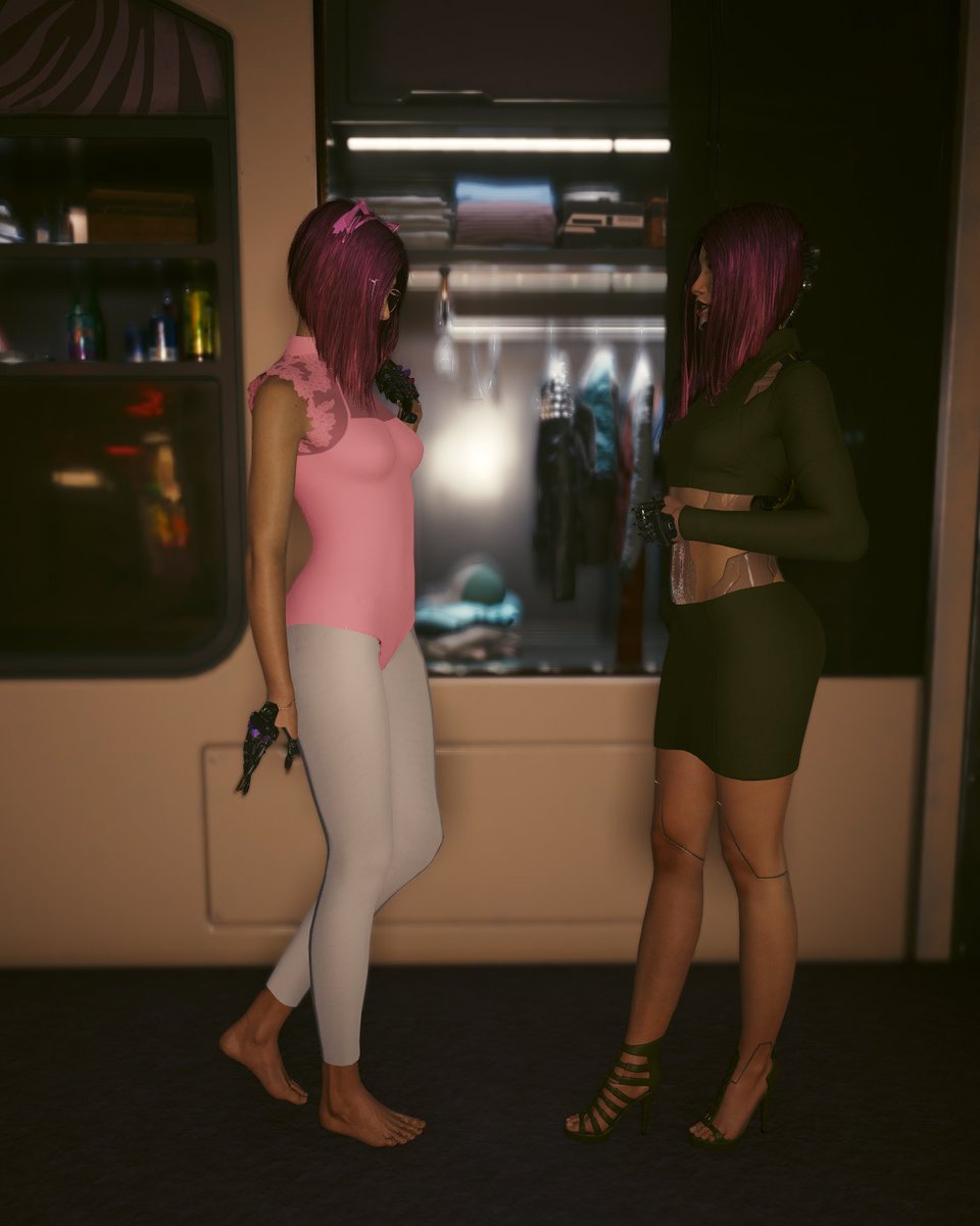 AlexaCutiePiee's tweet photo. Grace wanted to try a new hobby so Wifey suggested ballet #cyberpunk https://t.co/hBvLOMhj7r