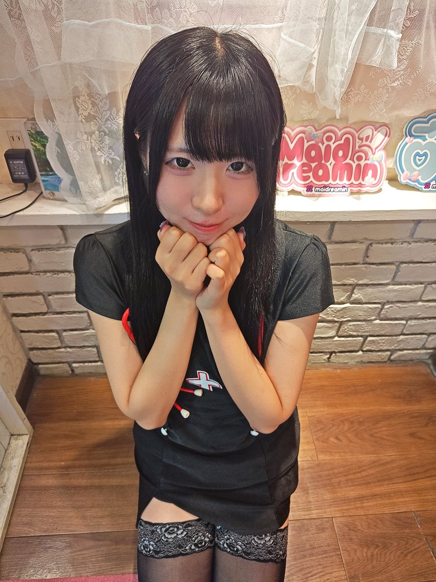 Mark_Andrew_ca's tweet photo. この1枚目のポージングどうゆう状況ｗｗ
#みあはら https://t.co/U8gTFqlB3H