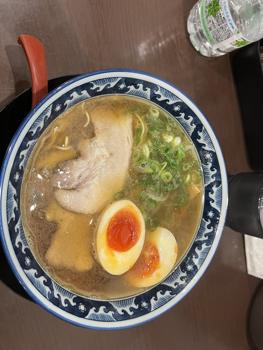 momoaribo's tweet photo. ラーメン4枚たまった

川崎　元祖油堂
川崎　壱角屋
大阪市上新庄　つきよみ
大阪市　江坂　中華そば　喜城苑 https://t.co/5a29z3siW3
