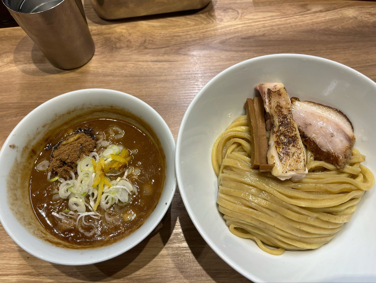 momoaribo's tweet photo. ラーメン4枚たまった

川崎　元祖油堂
川崎　壱角屋
大阪市上新庄　つきよみ
大阪市　江坂　中華そば　喜城苑 https://t.co/5a29z3siW3