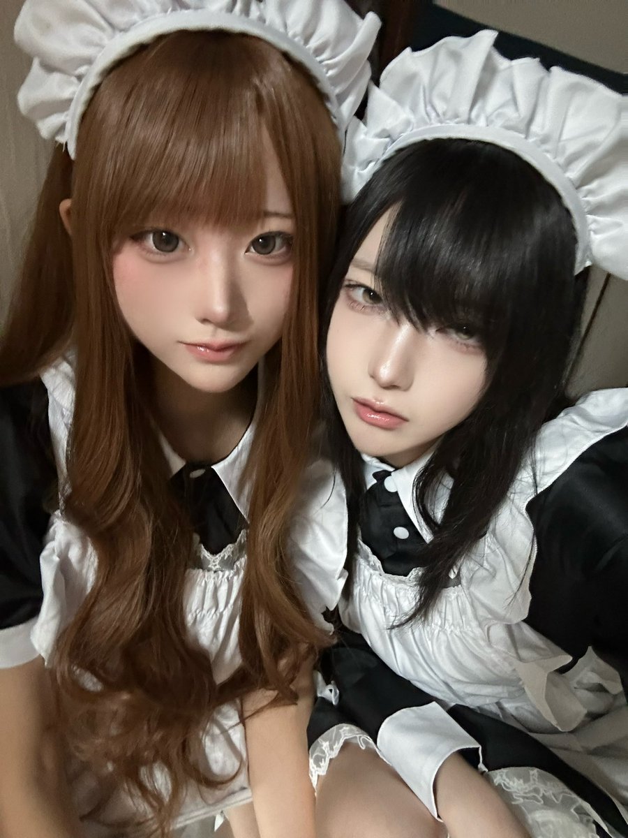 v0_9az's tweet photo. メイド×２ https://t.co/BR46cFrIAc