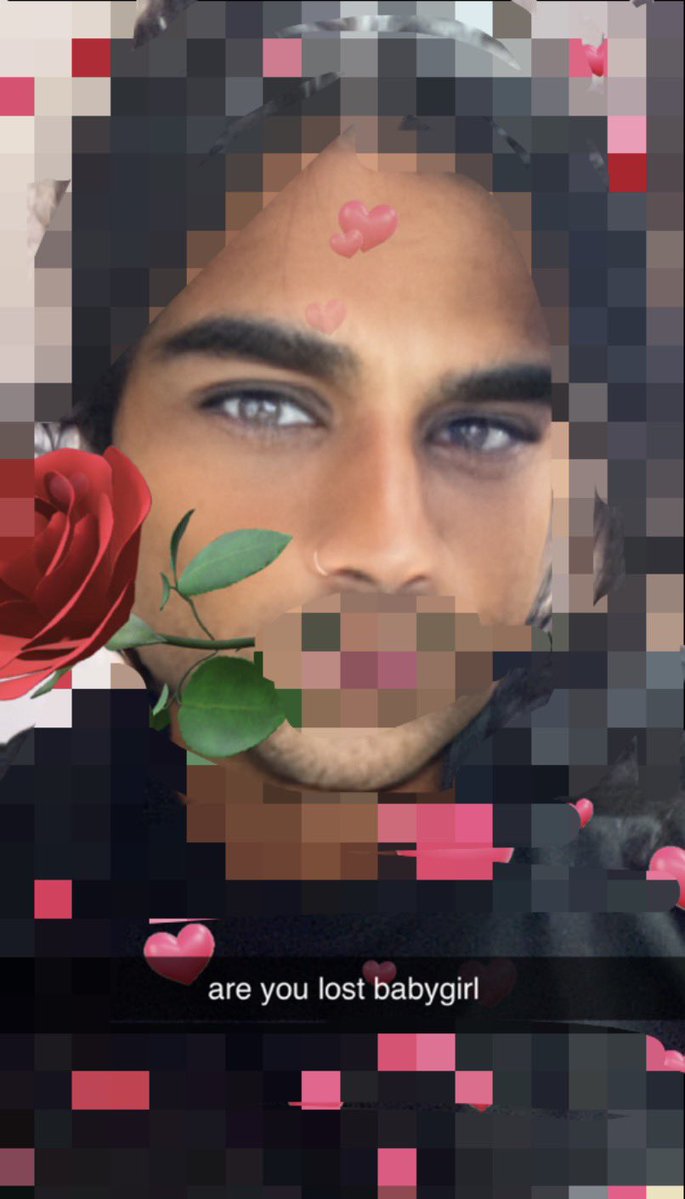 zutterrella's tweet photo. #facereveal https://t.co/FO5fvBuWlA