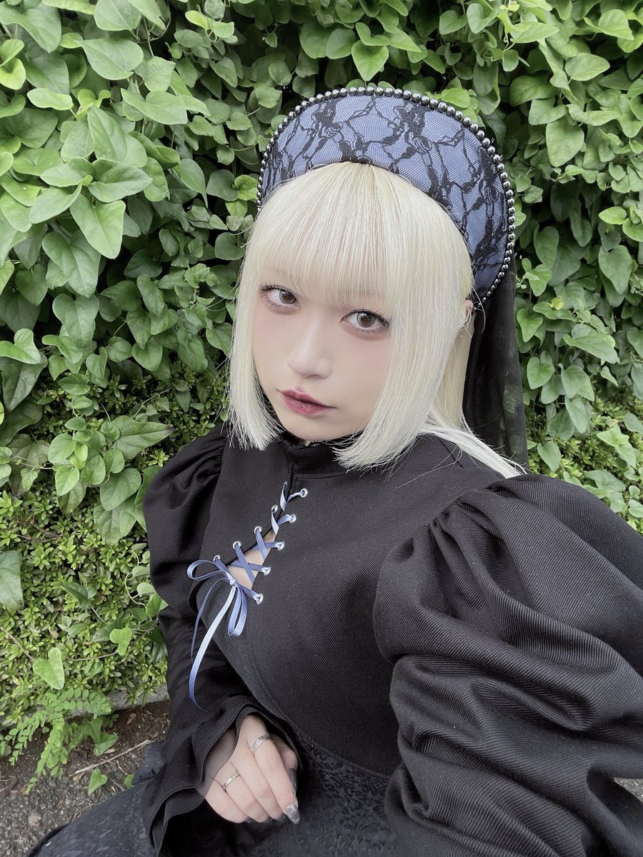 uka_si2's tweet photo. 本日！#abilletage・Halloween晩餐会 でした！

皆様との瞬間を楽しみすぎてしまって、会場内ソロ写が全然なかったですの！

編みあげボレロとフレンチフードは今日のため自作でございました🦋 https://t.co/FpDVY2m9uG