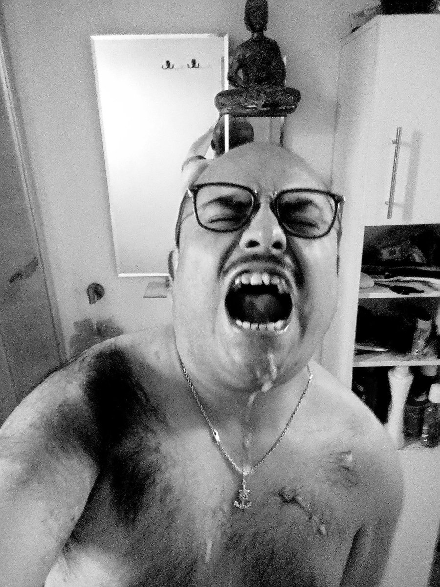 PhallGxxxreard's tweet photo. Completamente volao en mi casa pajéandome una y otra vez, estimulado por los caños y porno. Maldito placer... ¡UFFFF WEÓN, QUÉ RICOOO ,AHHHHH! Quiero otro porro y otra paja... ¡Feliz domingo, CABRONES! 🥸🔥💣💥🌿🚀💥🍆💦💦💦 #pleasure #thc #papicarlos #stoned #jerkoff #phallus https://t.co/SolyERUEIE