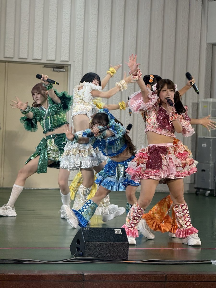 higenoshinyuji's tweet photo. 上野恩賜野外ステージ
楽しそうなりんちゃん､メンバーたち、見てたボクらも楽しかった。
#スプスラッシュ
#りんちゃん成長日記
#株式会社ひなのん
#さくとおひるね
#茅野聖良
#もりさんと一緒
#もかにゃんたいむ https://t.co/QNWPO69J92