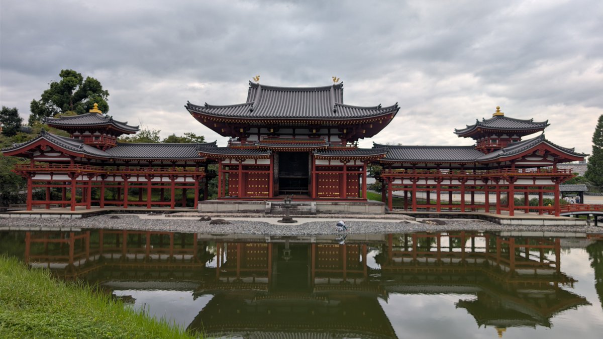 dtes95414's tweet photo. 09/17 這天走東大寺、奈良公園、平等院跟伏見稻荷神社~看超好看的鳥居 https://t.co/EUwBPauxMq