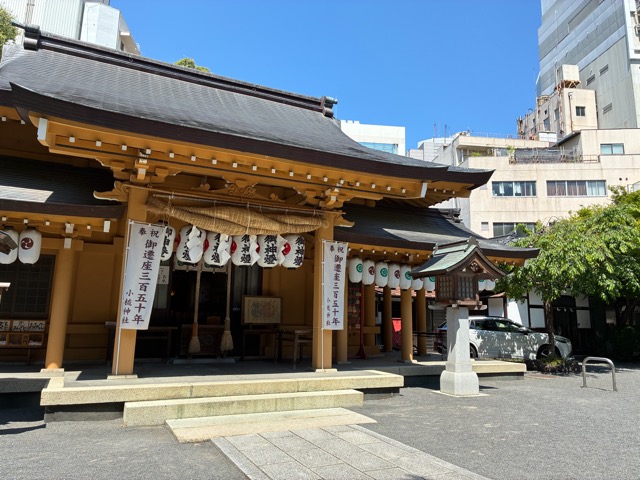 kanoko256's tweet photo. 小梳神社　　　　　　　静岡市
静岡で古い格式ある神社で、現在の静岡県庁の東、小梳に鎮座していました。家康公が幼少期、今川家の人質として住んだ際、武運長久を祈願したといわれています。江戸時代中期に移転しましたが、駅前のにぎやかさを忘れ、穏やかな時間をすごしました。 https://t.co/rcjn3QS9ag