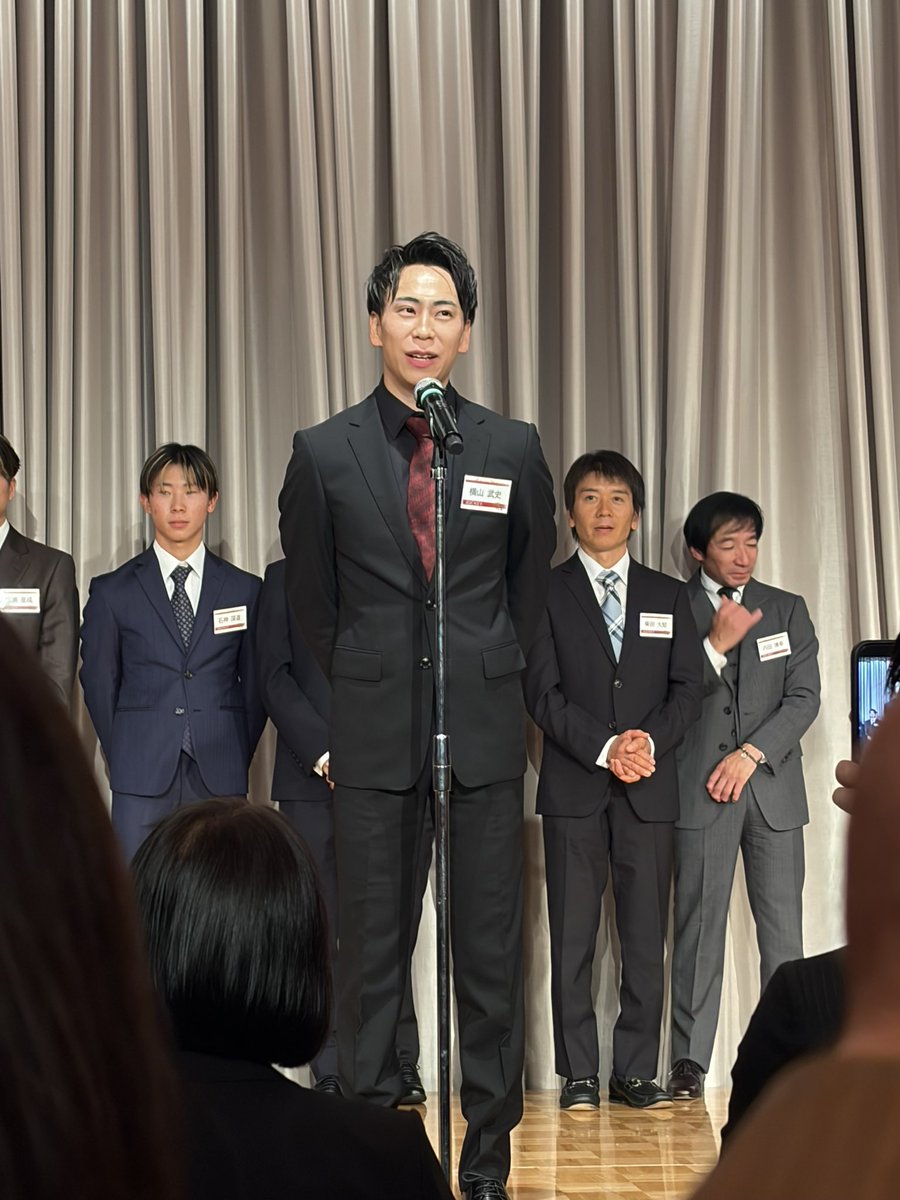 moonvolley_nya_'s tweet photo. 「ベリベリチャンネルは登録してません、横山武史です！」
#ウインパーティー2026 https://t.co/HzRVffSP6y