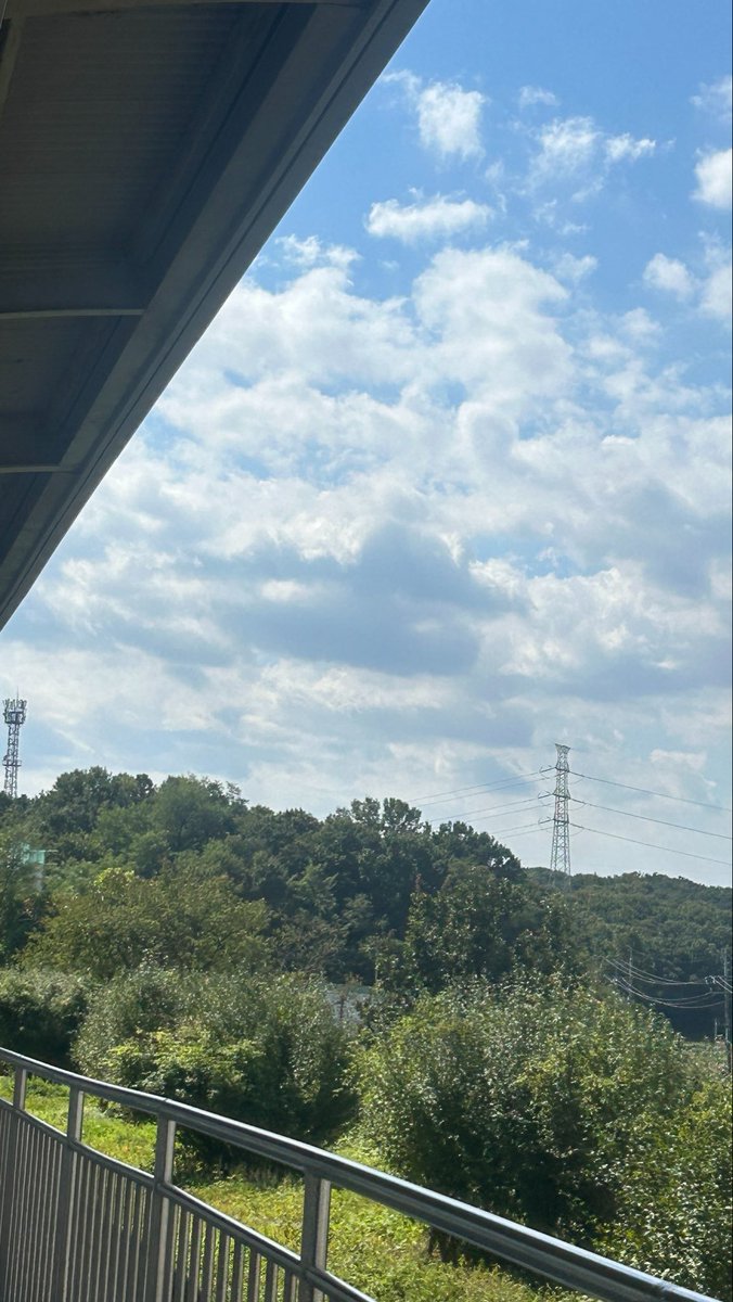 full0f10ve's tweet photo. 오랜만에 혼자 강남 나들이 〰️ 💝 https://t.co/sEyJKvTNGP