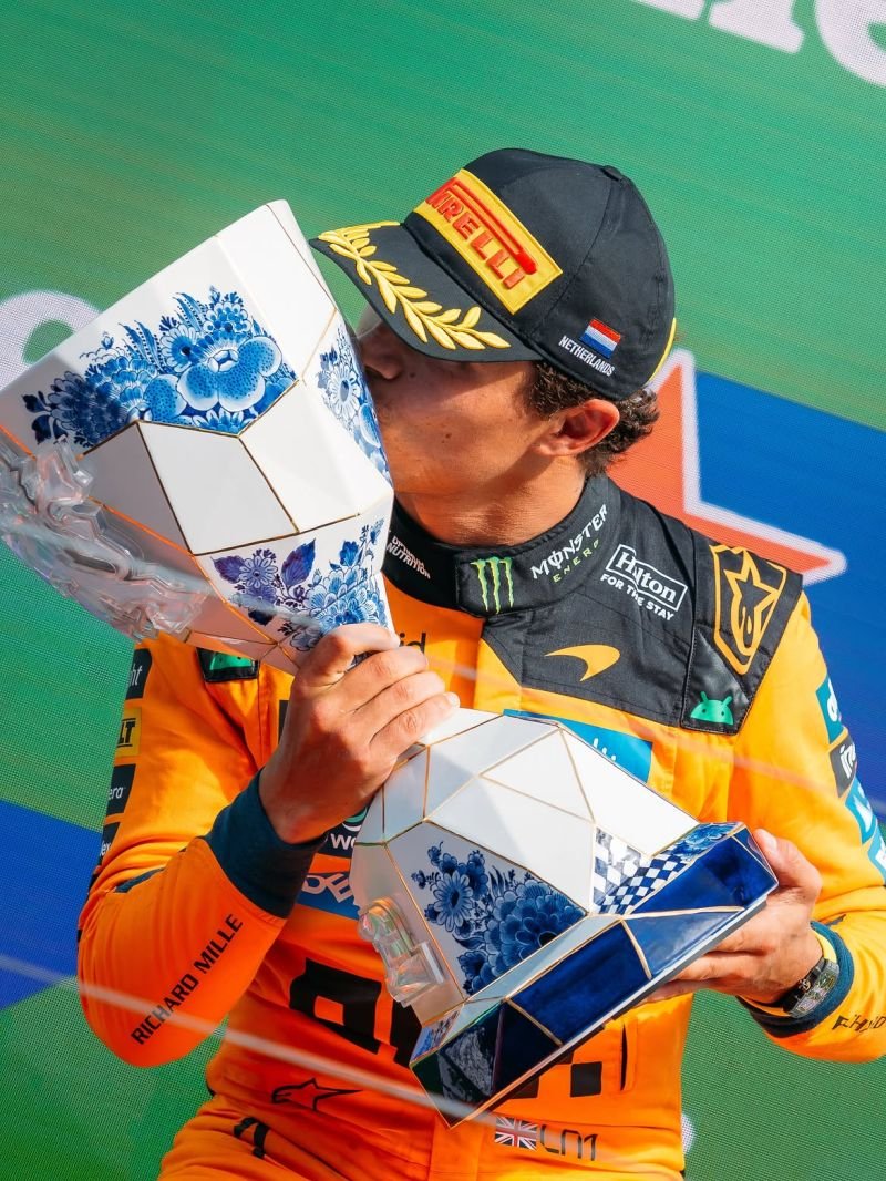 dznwxllxjzn2's tweet photo. 4 races ago i was happier https://t.co/jiz4KeOVOo