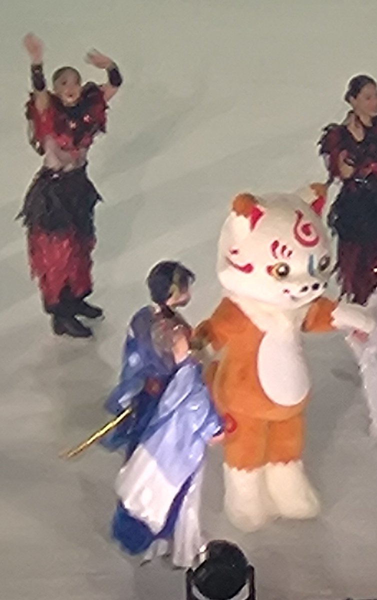 runartist_ss's tweet photo. 2階のほぼ最後尾の方だったけどめっちゃ良かった。
あんまり撮ってないけど坂本嬢ばっか撮影してた（笑） https://t.co/iua9vILXUC