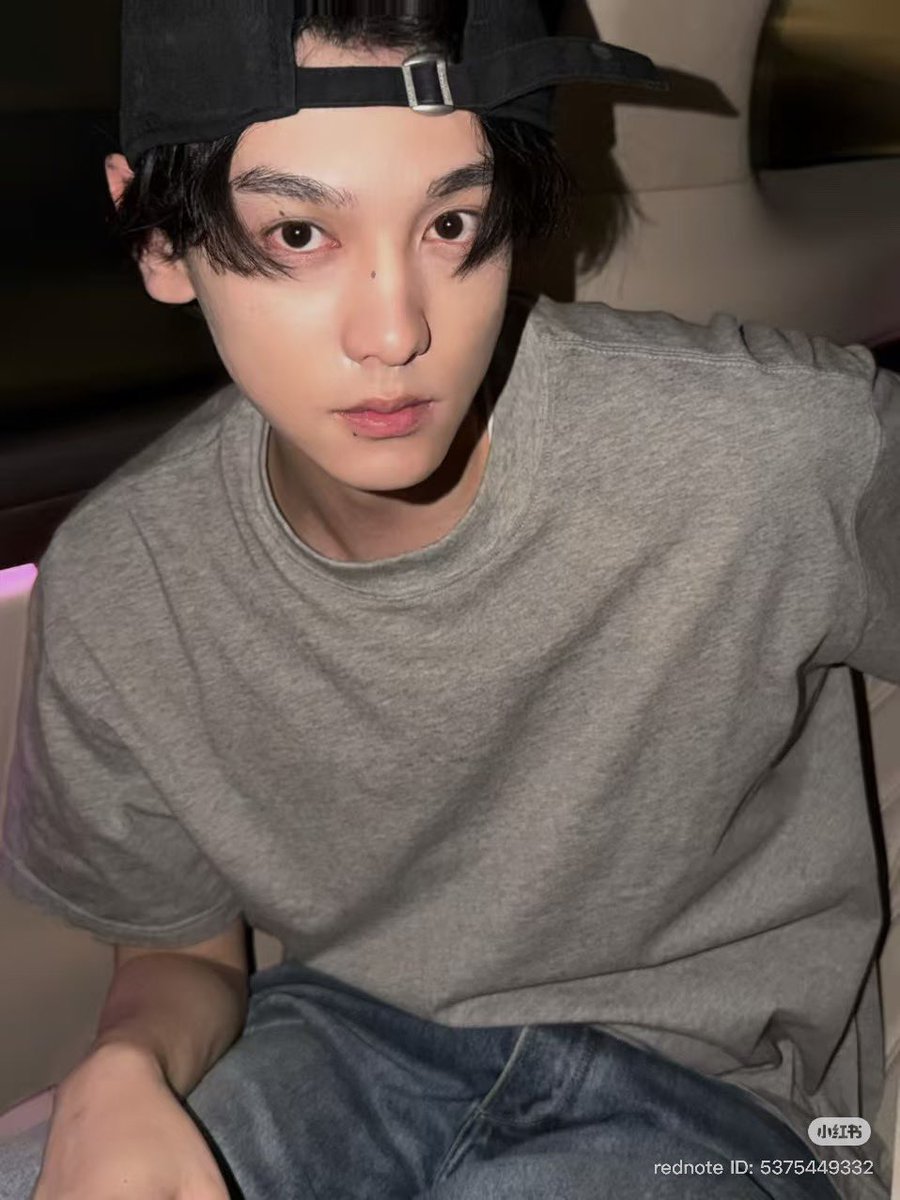 iampk_z's tweet photo. [261004] Tian Xuning Rednote Update

A gentle reminder:
The holiday is already half over!

#TianXuning #田栩宁 https://t.co/nMA6Pk8G9Y