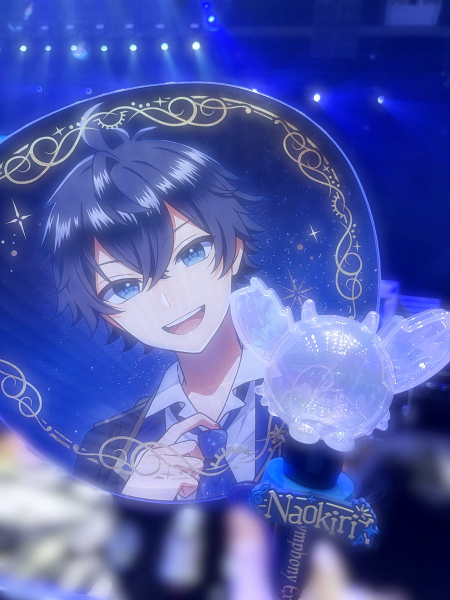 y_RN029's tweet photo. @naokiripaisen さんこんばんは📨♡
night公演お疲れ様でした🥹
アリーナ席からみてたよー♪
ステージ全体がキラキラしていてとても素敵だったし、近くでなおきりさんの表情を見ることができました😭後半泣きすぎて倍キラキラしてました😿
本当に幸せな時間をありがとう
また会いましょう♪
 #からぴち https://t.co/5ltLXXSkpk