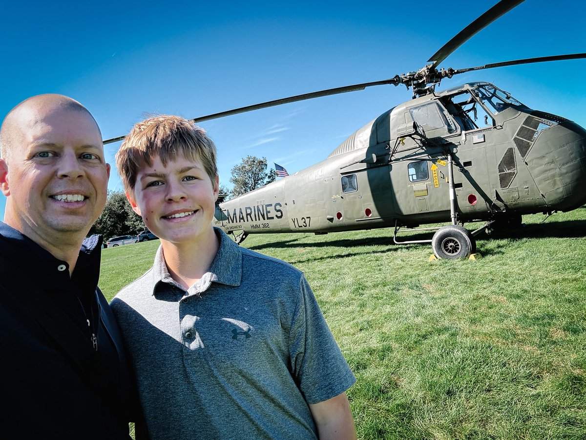 esmidt's tweet photo. Elias and I spent the day Saturday with The Final Salute where unclaimed veterans were laid to rest. This year our friends with the YL-37 The Flying Memorial served as the transportation from the Waukee ceremony to the Iowa Veterans Cemetery. We were there to capture the moments. https://t.co/4MDQerxZ0N
