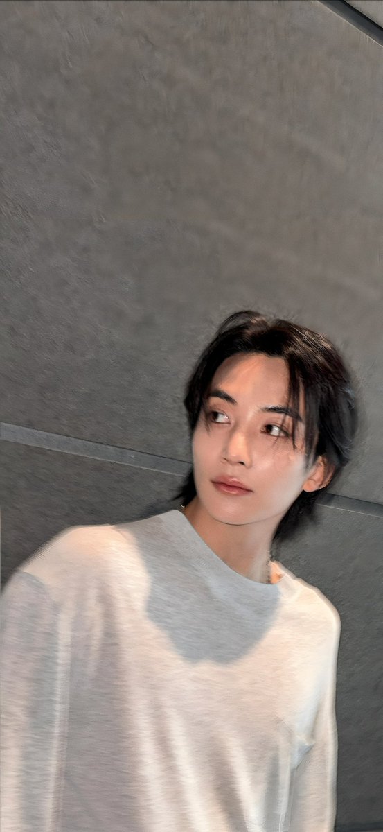 itohanihe's tweet photo. 改めてセブチのオンマこと愛されジョンハンさん誕生日おめでとう👼💕
ジョンハン、セブチのおかげで現実がしんどくても辛くても生きることができてます
私の人生に色をつけてくれて未来に光を照らしてくれてありがとう
一旦13人に会う2028年まで頑張って生きていきます‼️ https://t.co/g8IPtfzqRe