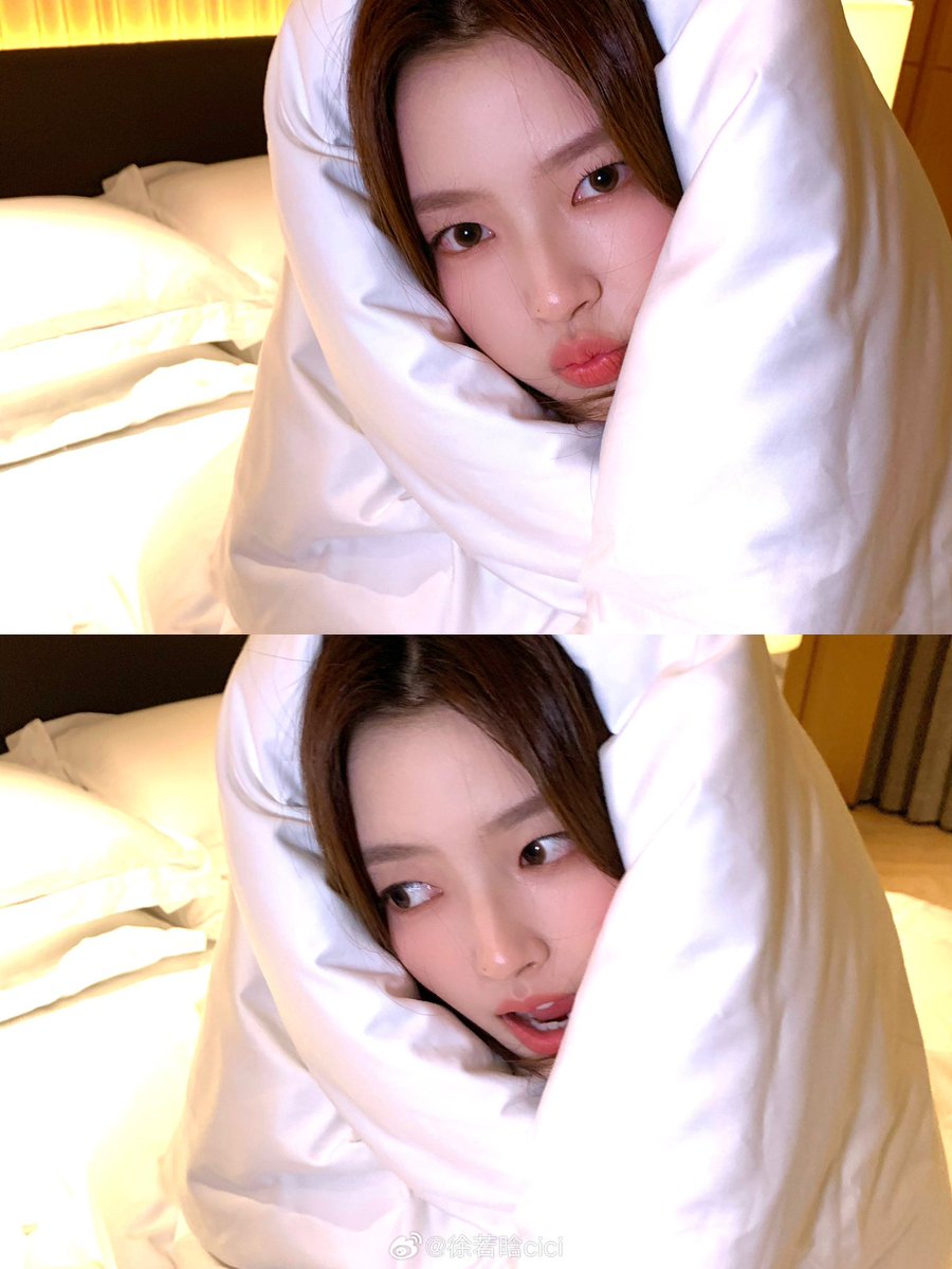 zroosy1122's tweet photo. 이 사진 보고 안 반하는 법 좀;; 이정도면 반하라고 협박하는 수준임💙
#서약함 #XuRuohan https://t.co/KR9uQrs8AE