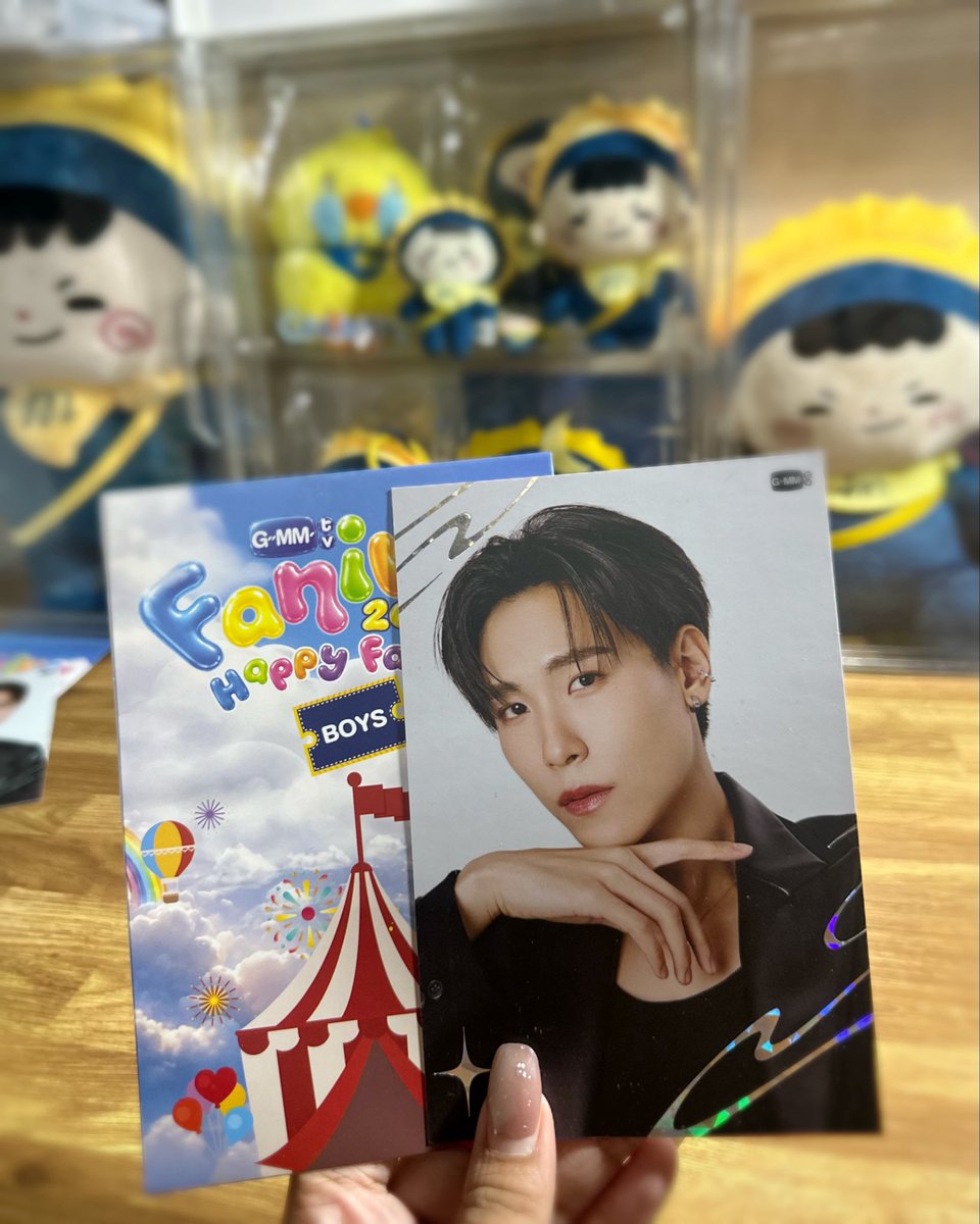 JMCheckin's tweet photo. 🎁 สุ่มแจก! โปสการ์ดลายพี่จูเนียร์ 💛

กติกาง่ายมาก
🔁 ถูกใจและรีทวิตโพสต์นี้ 1 ครั้ง 
สุ่มผู้โชคดีพรุ่งนี้ 18.00 น. 

🇹🇭 เฉพาะมีมี่คนไทยเท่านั้นค่ะ

📍 ส่งให้ฟรีค่า หรือ นัดรับ 8/10  📍

#JuniorMark #junniorrs 
#gmmtvfanival2026happyfamily https://t.co/CCGHFz43uC