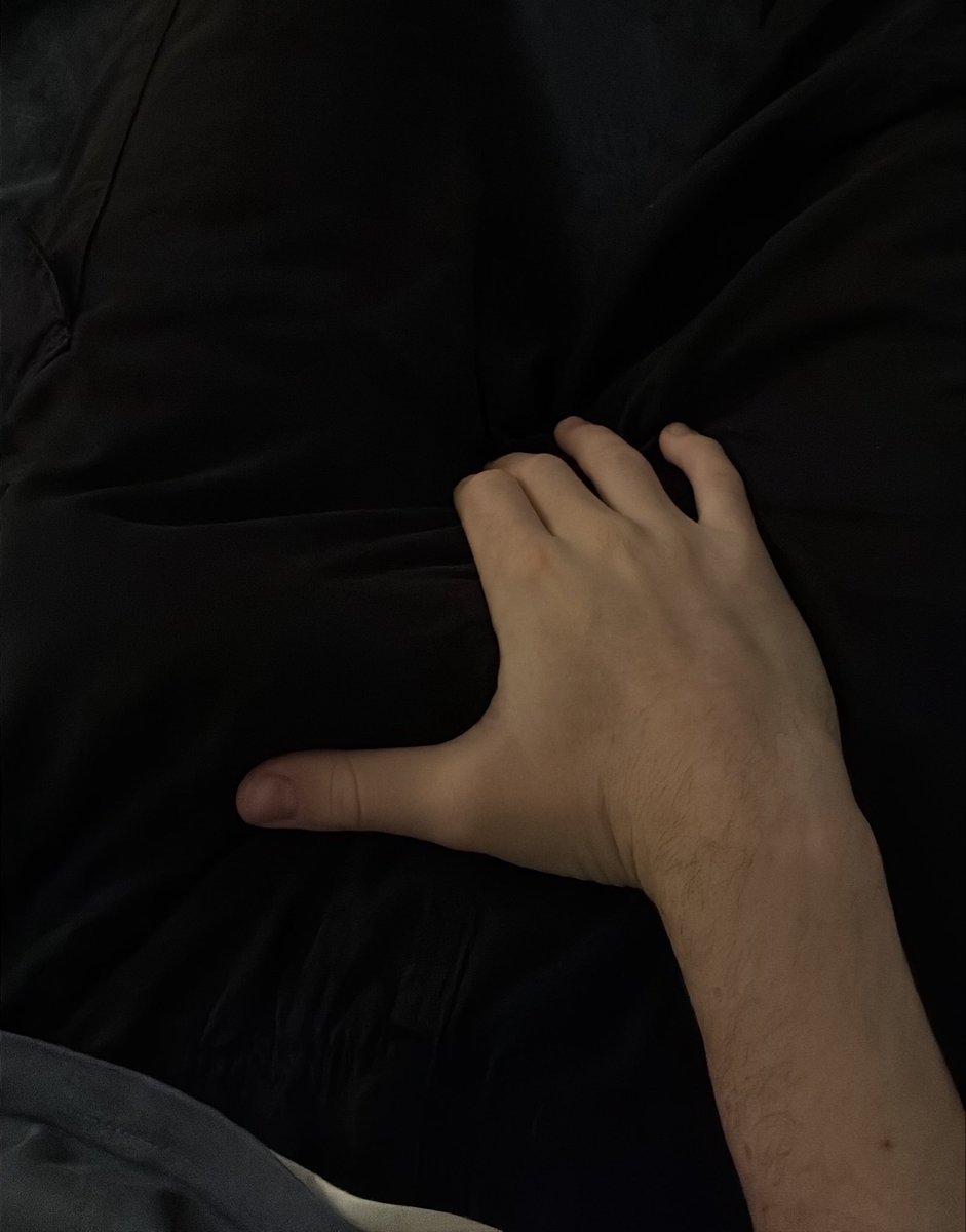 LongWestAussie's tweet photo. Fuck, it was a long day out of the house, what are we all doing? #nsfwtwt #nsfw #bwc #tease https://t.co/PEFktxWUZB