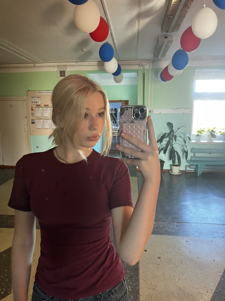God2973's tweet photo. приняла похуизм, как буддизм😪 https://t.co/L2B4RFUPlv