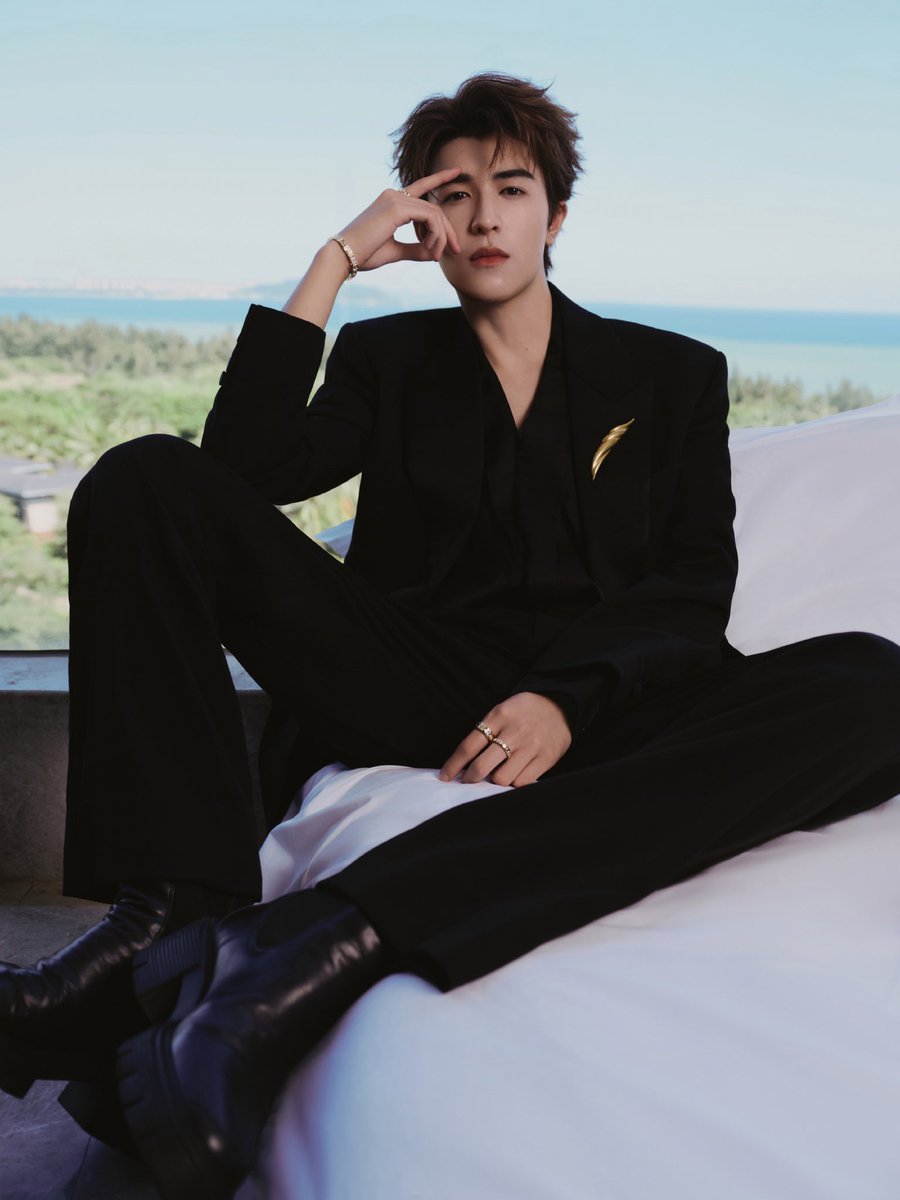 Moo_Mint's tweet photo. พี่พระเอก หล่อมาก!!!!!

Yinhaoyu X Estée Lauder #EsteeLauderCDFxPatrick #แพทริค https://t.co/yxm7Z5xLpe