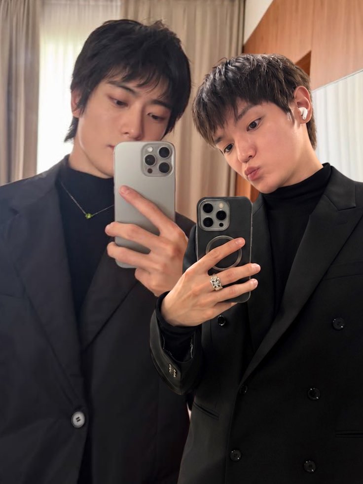 deuxaoutjour's tweet photo. Okay erm so i did something hihihi. Semangat #jaeyong terus membara https://t.co/ApSSzM6PPS