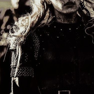 LVPAVALKYRIA's tweet photo. ᅠᅠ‍ 
ᅠᅠ‍𖬺̲ ⠀she⠀ was⠀ not⠀ born⠀ to⠀ tend⠀ the⠀ hearth;⠀ she⠀ became⠀ the⠀ daughter⠀ who⠀ taught⠀ the⠀ shield⠀ how⠀ to⠀ endure. 
ᅠᅠ‍ https://t.co/qRurFRWXxQ
