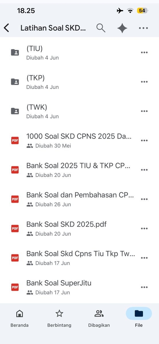 sierapril's tweet photo. Dear pejuang CPNS. Ada yg lagi belajar SKD buat persiapan CPNS 2027? 

Aku baru aja selesai rekap file materi SKD buat persiapan CPNS 2027 jadi satu folder rapi (ada TIU, TWK, &amp; TKP lengkap) biar belajarnya terstruktur. Ada yang mau? komen ya nanti aku share aksesnya https://t.co/B45yjnaV3Y