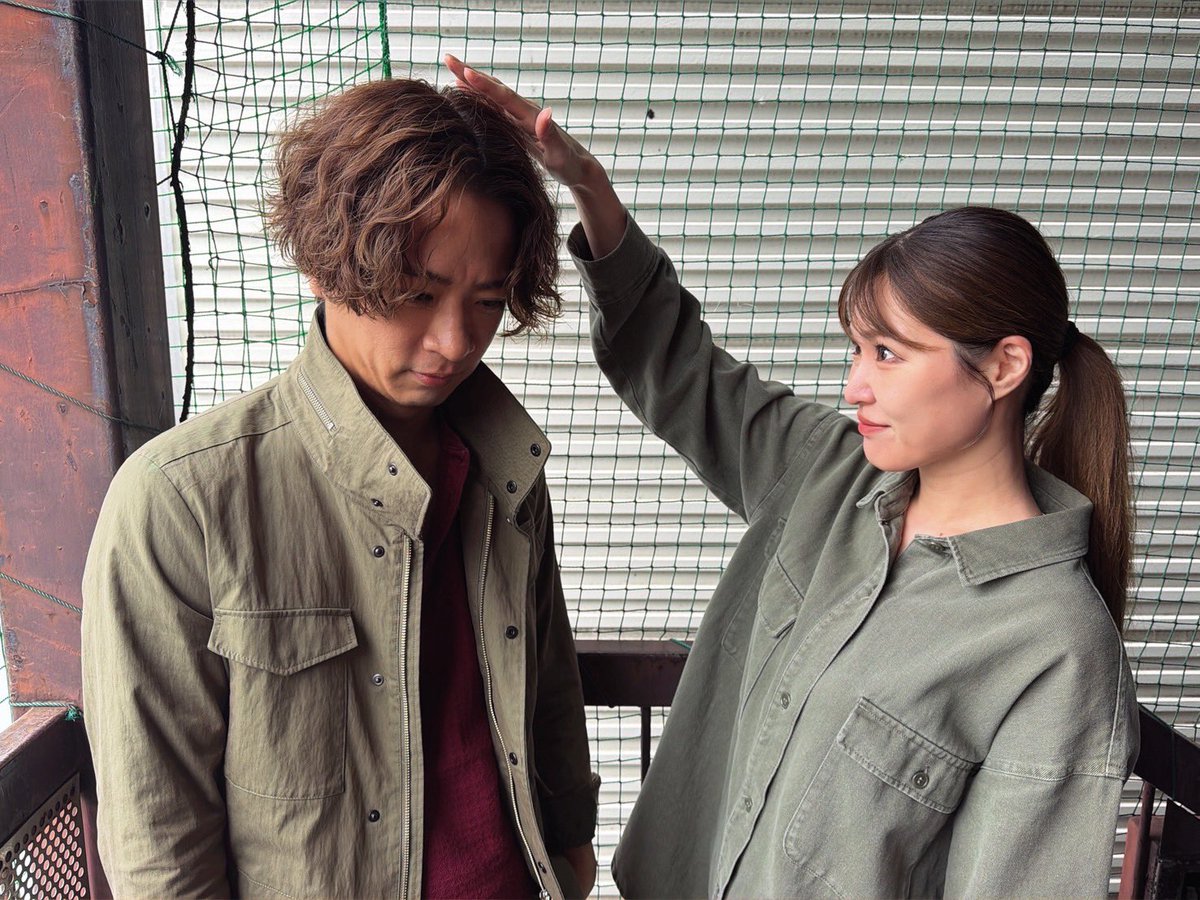 JILL919's tweet photo. 「缶詰工場の秘密」全公演無事に終演いたしました🥫🏭ご観劇下さった皆様ありがとうございました！
明日からは朝ミュ！早起き！！がんばる！！！🫡

息子のしほー🤭大きく育ってかあさんは嬉しい。カーテンコールだけの衣装はペアルック風味。笑

#M缶詰工場の秘密 https://t.co/cmUU8kjcSP