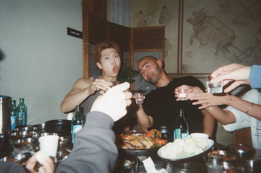 dalbit_bangtan's tweet photo. 📸 INSTAGRAM

RM post:
Living (my life) in a haphazardly way https://t.co/3hNo6ooI0h