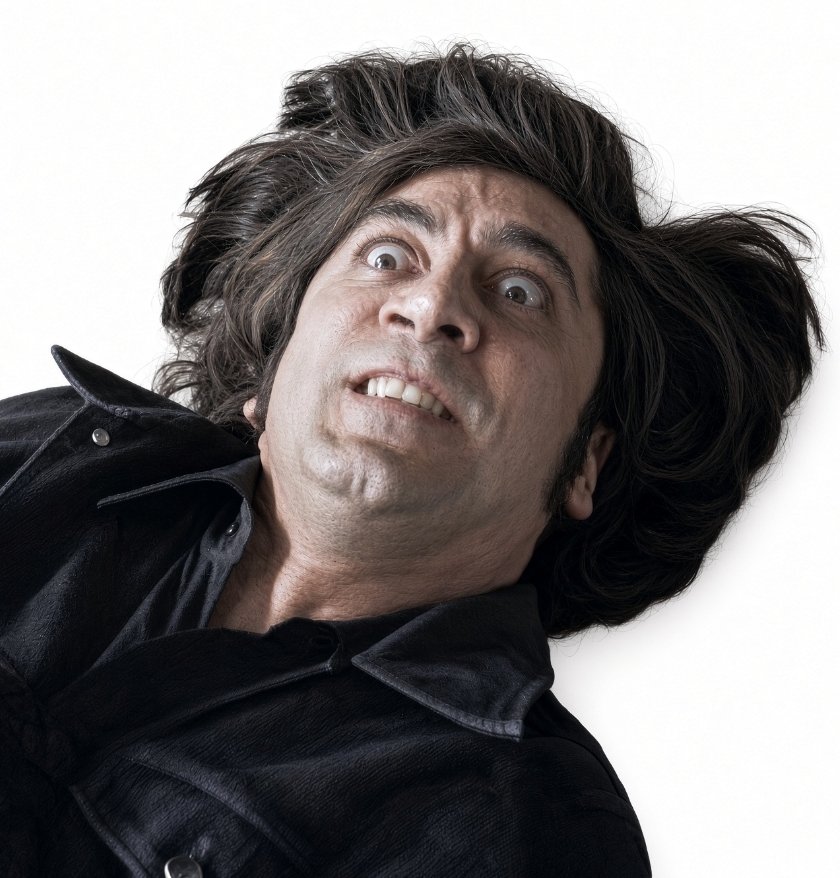 levelerai's tweet photo. Mfw I want to watch Metallica from the Vegas Sphere  concert videos on YouTube and everything is a cellphone video. https://t.co/cqaAKgEXuU