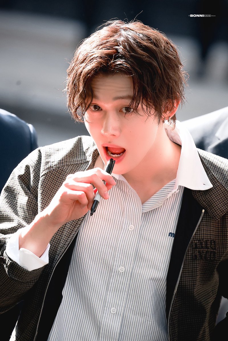 bonnieyu1224's tweet photo. Healing🥹🥹

YEONJUN MIUMIU PRINCE

#YEONJUNxMiuMiu #YEONJUN
#MiuMiuSS27 @MIUMIUofficial https://t.co/pk2626u2vu