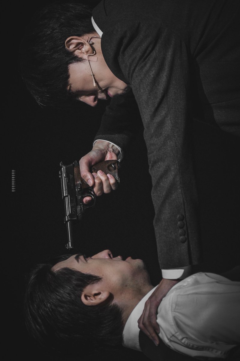 realitypicjb1's tweet photo. 2026. 10. 04.(N) 곤투모로우
스페셜 커튼콜 | 죽어 얻는 삶

김옥균 役 | 강필석 배우님
한정훈 役 | 김재범 배우님

사십시오. https://t.co/xKbEucuXPf